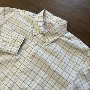 Brooks Brothers Madison Fit Men Sz 16.5-32 Plaid Classic White Blue Classic READ